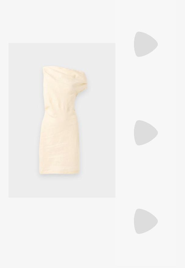 Faithfull the brand SUIS MINI DRESS - Robe de jour - butter; Sandale noire à lanières avec un bout carré et un petit talon bloc. Elle présente plusieurs fines lanières et une sangle de cheville ajustable. Fabriquée en cuir lisse.; Sac bandoulière en cuir noir avec une texture lisse, de forme rectangulaire et un détail en chaîne métallique à l'avant. Sangle réglable incluse.; Montre en acier inoxydable doré avec un bracelet en maille. Cadran rond avec un fond doré brossé, des index horaires et des accents en cristaux.