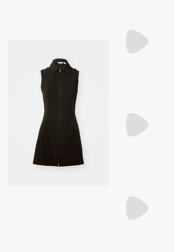 Musta hihaton mekko, jossa on kauluspääntie ja etuvetoketju, valmistettu sileästä kankaasta, jossa on tiukka siluetti ja levenevä helma.; Kultaiset, metalliset slingback-kengät, joissa on teräväkärkiset ja paksut korot. Sileä pinta, minimalistinen muotoilu ja kapea hihna.; Musta nahkainen käsilaukku, joka on kaareva muotoilultaan, irrotettavalla hihnalla ja kultaisilla yksityiskohdilla. Laukussa on läppä, jossa on solk yksityiskohta.; Kullanışlı bir ayarlanabilir yüzüğe sahip, üç belirgin zirveye sahip dokulu, dalgalı düzene sahip altın yüzük. Düzgün, parlak yüzey ve açık bant ile tasarlanmış.
