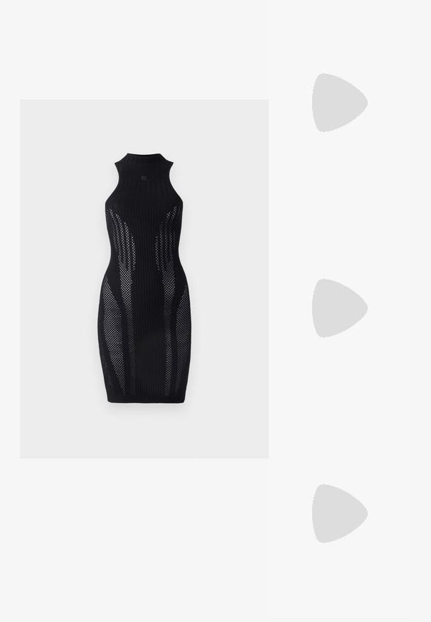 Μαύρο ριμπ πλεκτό φόρεμα με ψηλό λαιμό, που διαθέτει διαφανή πλέξη στους πλευρούς. Σφιχτή σιλουέτα με μήκος κάτω από το γόνατο.; Μαύρη πατέντα σλινγκμπάκ γόβα με μυτερή μύτη, διαθέτει υφή από φίδι, ρυθμιζόμενο λουρί και κοντή, υφή τετράγωνη φτέρνα.; Μαύρη δερμάτινη τσάντα ώμου με δύο μπροστινές τσέπες, χρυσά κούμπωματα, κλείσιμο με φερμουάρ και λεπτό λουρί. Υφή επιφάνειας και κομψό ορθογώνιο σχήμα.; Lauren Ralph Lauren BASIC SMALL HOOP - Σκουλαρίκια - gold-coloured