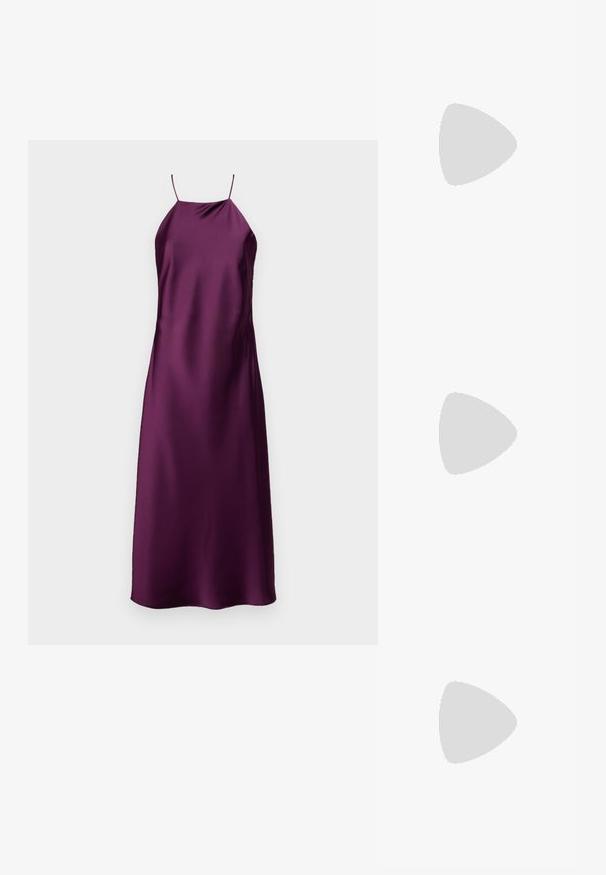 Robe nuisette en satin violet avec des fines bretelles, silhouette mi-longue, texture douce et design minimaliste. Pas de motifs visibles ni de quincaillerie.; Chaussure à talon haut en cuir blanc avec un bout pointu, une bride de cheville et un talon aiguille fin. Texture lisse avec une finition légèrement brillante.; Pochette jaune, au toucher doux, avec un haut structuré, une base froncée et une fine sangle détachable. Fermeture zippée en haut.; Collier en or avec un pendentif rond contenant une pierre rose centrale, affichant une texture lisse et une finition polie.