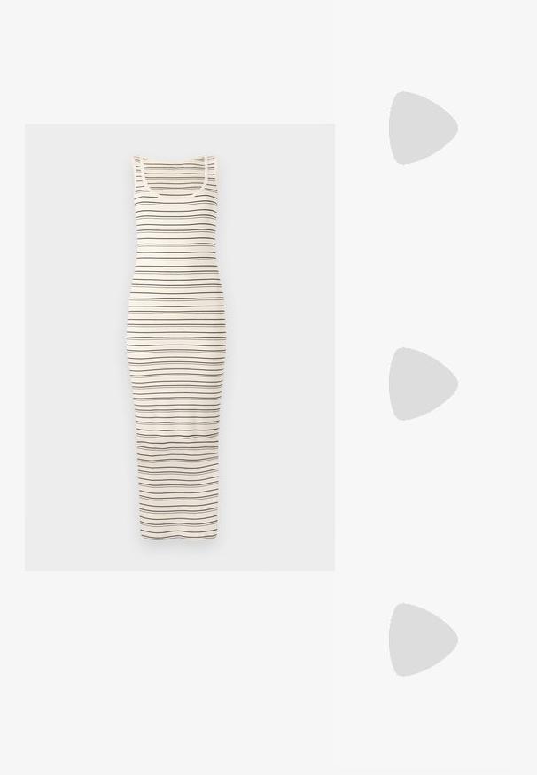Rö striped ilma varrukat maxi kleit kreemi ja mereväe värvi. Omab keha lähedast siluetti, ribatatud tekstuuri ja ümarat kaelust.; Kitsas toe kõrge kontsaga kingad, millel on hõbedane, kuldne ja nude värvilahendus. Läikiv viimistlus lõikekujundusega, stiletto konts.; Hõbedane metallikoti kott pehme, ümar kuju ja sõlme ülemise sulgemisega. Valmistatud siledast kunstnahast materjalist.; Hõbedased rõngaskõrvarõngad keerutatud disainiga, millel on poleeritud viimistlus ja posti-tagune sulgemine. Diameeter umbes 3 cm.