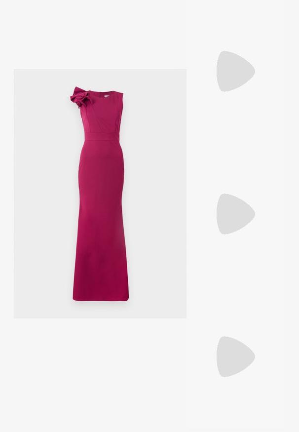 Testre szabott magenta estélyi ruha magas nyakkivágással, ujjatlan kialakítással és nagy virágdíszítéssel a bal vállon. Simább, texturált anyag.; Fekete lakk bőr slingback pumpa hegyes orral, kivágott oldalakkal, állítható boka pánttal és vékony, elegáns sarkával.; Macska szemformájú napszemüveg matt fekete műanyag kerettel, sötét lencsékkel és arany logóval a szárán. Szögletes kialakítás és sima felület.; Michael Kors bézs bevonatos vászon karkötő, amely ismétlődő MK logó mintával, aranyszínű fémrészletekkel és levehető lánchordóval rendelkezik.