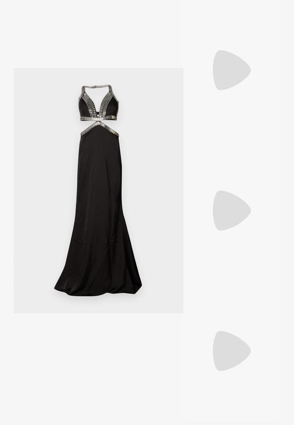 Pinko MULLER ABITO - Koktel haljina / svečana haljina - nero limousine; Crne sandale na visokoj potpetici imaju tanke trake s čvorastim dizajnom, glatki kvadratni vrh i elegantnu stiletto petu.; Svijetlosivi metalik ruksač s lancem, ukrašen malim okruglim metalnim zakovicama i trokutastim logotipom marke.; Srebro naušnice u obliku prstena s glatkom, sjajnom završnom obradom. Zaobljenog oblika, laganog dizajna, s kopčom na poleđini.