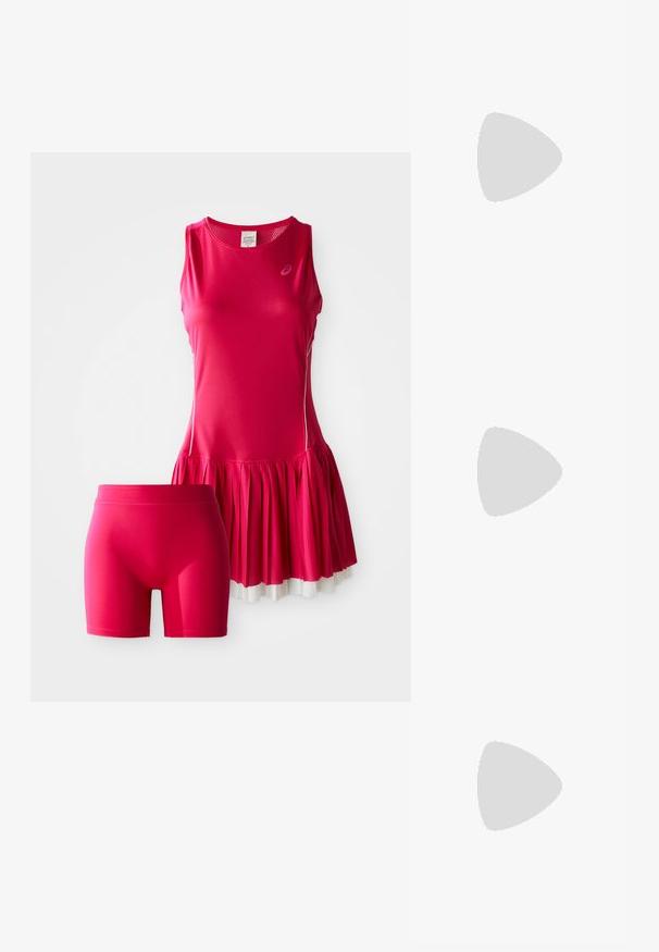 Růžové sportovní šaty s připojenou plisovanou sukní a odpovídajícími šortkami. Vyrobeno z lehkého, prodyšného materiálu. Obsahuje kontrastní lem.; Černý atletický top Nike s kulatým výstřihem, designem s otevřenými zády a vyšitým logem na hrudi. Hladká textura látky.; Běžecká obuv s růžovou síťovinou, oranžovými akcenty a bílou polstrovanou podrážkou. Obsahuje 3D systém vedení pro podporu.; Bílý batoh Nike se zlatým logem a textem „ELITE“, se zipovými uzávěry, bočními síťovinovými kapsami a černým spodním dnem. Hladká textura.