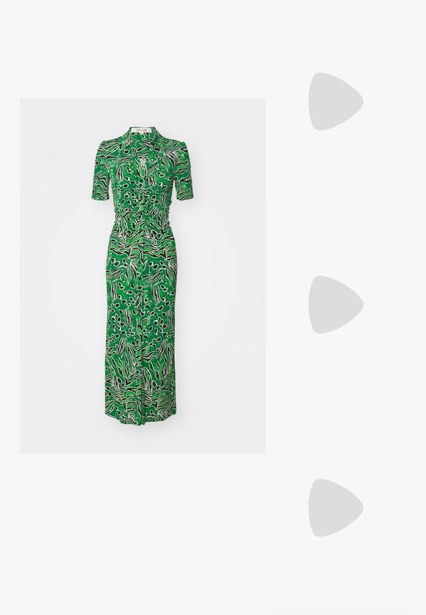 Diane von Furstenberg ZOEY DRESS - Paitamekko - green; Mustat nahkakengät, joissa on avonainen takaosa ja kärjessä terävä muoto, koristevyöt, joissa on metalliset reiät, sekä matala lohkoepohja. Teksturoitu pinta.; Kudottu beige käsilaukku, jonka rakenne on selkeä. Laukussa on sileä päälliosa ja pitkä hihna. Kankaan viimeistely parantaa kokonaisilmettä.; Kulta renkaat korvakorut, joissa on sileä, pyöreä muoto ja kiiltävä pinta. Korvakoruilla on kompakti, tukeva muoto ja saumaton lukko.