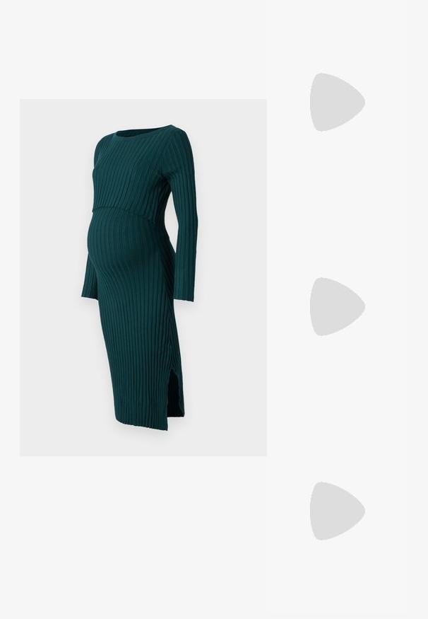 Anna Field MAMA Pulóverruha - dark green; Fekete magas sarkú szandálok vékony pántokkal, csomózott mintával, sima négyzetes orral és karcsú stiletto sarkal rendelkeznek.; Világosszürke fémes kézitáska lánc pánttal, kis kör alakú fém kifinomult díszítéssel és háromszög alakú márkagéppel.; Ezüst karika fülbevalók sima, fényes felülettel. Lekerekített forma, könnyű kialakítással, tűs zárómechanizmussal.