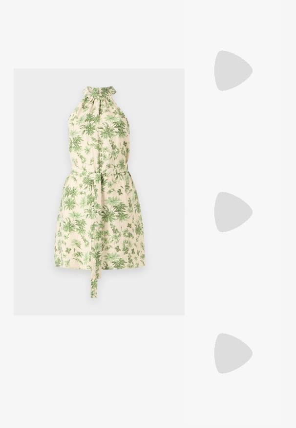 Virsgali ar kakla saitēm, izgatavota no viegla auduma, ar krēmkrāsas fona un zaļiem lapu rakstiem, un jostu viduklī.; Zeltaini, metāla kurpes ar siksniņām, norakans purngalis un masīla papēdis. Gluda tekstūra, minimālisma dizains un šaura siksna.; Dzeltena mākslīgā krokodila roku soma ar strukturētu dizainu, augšējo rokturi, noņemamu ķēdes siksniņu un dekoratīvām kristāla rotājumiem aizdares daļā.; Zelta krāsas metāla aproce ar šķidrām, viļņveidīgām formām. Vienā galā ir neliels, izteikts sudraba krāsas akcents.