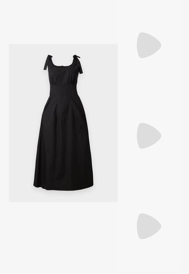 Vestido maxi preto feito de algodão suave, apresentando um decote quadrado, corpete franzido e alças ajustáveis com laço. Silhueta rodada com bolsos laterais.; Sandal de couro preto com um design superior torcido, bico quadrado e um salto bloco baixo, apresentando uma textura suave e um estilo minimalista.; Óculos de sol cat-eye pretos com acabamento mate, apresentando lentes cinzentas, ângulos acentuados e hastes elegantes. Nome da marca visível na parte interna da haste.; Bolsa plissada amarela feita de couro sintético suave, com uma forma suave, uma única alça de ombro e design de topo franzido.