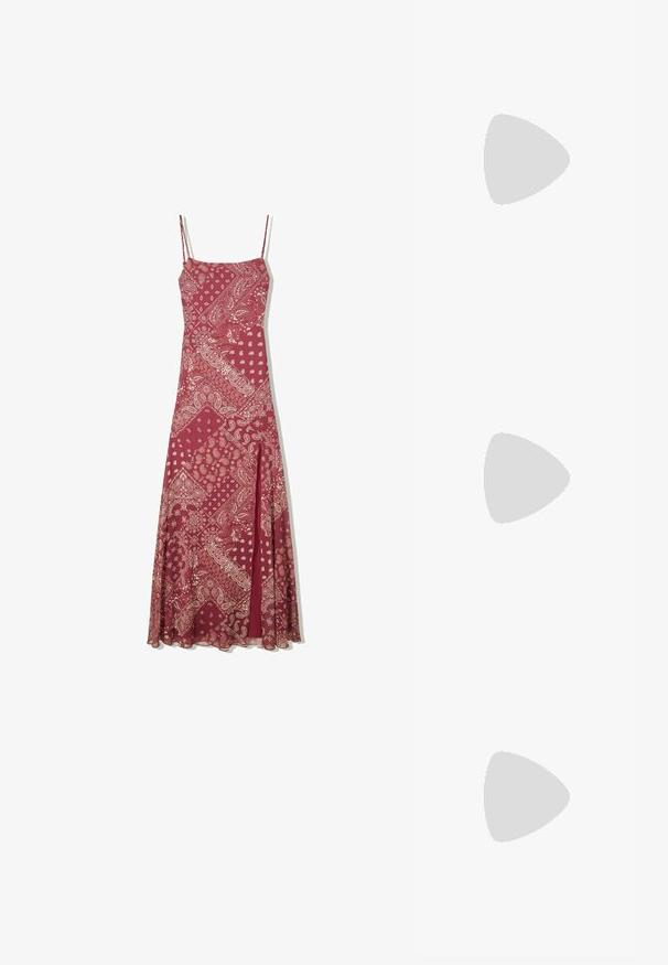 Lungo vestito bordeaux con spalline sottili, caratterizzato da un motivo paisley color crema, una linea dritta e uno spacco frontale per facilitare i movimenti.; Ballerine in rete rossa con punta affusolata, dotate di una sottile cinghia e dettaglio a fibbia. La parte superiore presenta un motivo aperto a nido d'ape.; Occhiali da sole rotondi con tonalità marrone, montatura lucida color bordeaux. Aste sottili con un sottile dettaglio del marchio. Design delle lenti piatte.; Borsa tote nera con un design perforato, dotata di spallacci lunghi e forma rettangolare. Realizzata in materiale flessibile.