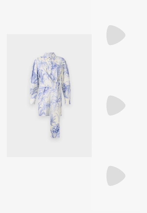 Rochie camasa crem cu imprimeu de frunze de palmier albastre. Prezinta maneci lungi si o talie evidentiata printr-un cordon. Fabricata dintr-un material usor.; Tricou alb cu mânecă scurtă, confectionat dintr-un material texturat. Gât rotund, tăietură regulară și detalii subtile de cusătură. Fără modele sau grafice.; Balerini din piele neagră, cu vârf rotund, textură netedă, detalii de cusătură minimale și un design al tălpii flexibil.; Geantă de piele maro cu închidere tip capac, accesorii de culoare aurie, curea de umăr și o textură netedă. Formă compactă și rectangulară.