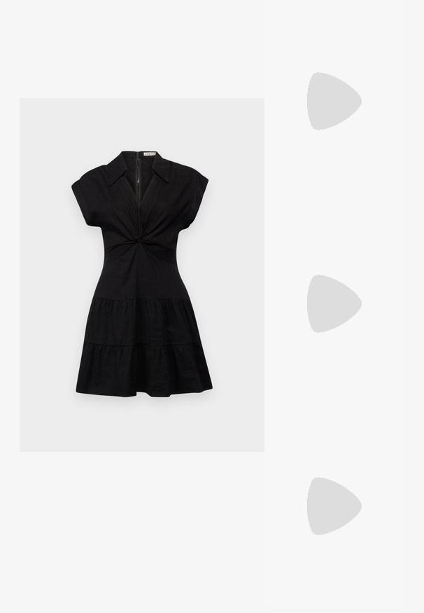 Alice + Olivia MILA DEEP TWIST MINI DRESS - Kreklkleita - black; Balta īsām piedurknēm T-krekls, izgatavots no ribota auduma. Apaļš izgriezums, regulāra piegriezuma un diskrēti šuvumu detaļas. Bez printiem vai grafikām.; Melna ādas baleta kurpe ar noapaļotu purngalu, gludu tekstūru, minimālu šuvju detalizāciju un elastīgu zoles dizainu.; Bordo ādas rokas soma ar atloku, zeltītām detaļām, plecu siksnu un gludu virsmu. Kompakta, taisnstūrveida forma.