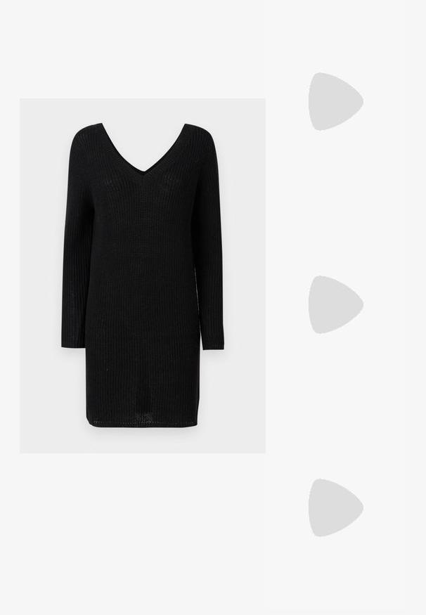 Abito maglione nero lavorato a maglia con scollatura a V profonda, maniche lunghe, texture a costine e silhouette dritta, che mette in mostra un design semplice e pulito.; Stivali da cowboy in pelle marrone con punta affusolata e tacco a blocco, caratterizzati da dettagliati ricami e accenti rialzati sul gambale.; Borsa a mano in pelle nera con patta e dettaglio in metallo dorato. Include una tracolla nera e un design elegante e minimalista.; Orecchini a cerchio in argento con un design torciglionato, caratterizzati da una finitura lucida e chiusura a perno. Misurano circa 3 cm di diametro.