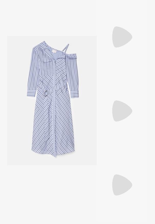 Cinq à Sept MARCELLA DRESS - Koktejlové šaty / šaty na párty - navy/raincloud; Bílé kožené sandály s uzavřenou patou, kulatou špičkou, nízkým blokovým podpatkem a hladkým povrchem. Minimalistický design s béžovou stélkou a akcentem podpatku.; CHLOÉ CARLINA OVERSIZED ROUND METAL SUNGLASSES - Sluneční brýle - gold-coloured/brown; Tory Burch ROMY PEBBLED SATCHEL - Kabelka - tiramisu