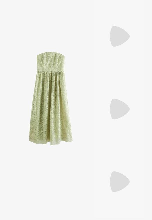 Next TALL - OCCASION BANDEAU - Abiti per occasioni speciali - sage green; Décolleté in vernice nera con punta affusolata e tacco in geometria cubica. Presentano un design elegante e minimalista, con una texture liscia.; Borsa finta coccodrillo gialla con design strutturato, manico superiore, tracolla a catena removibile e abbellimenti in cristallo decorativi sulla chiusura.; Orecchini in tono oro caratterizzati da forme ondulate eTexture. Comprendono chiusure clip-on scultoree e un design a cerchio aperto con finitura martellata.