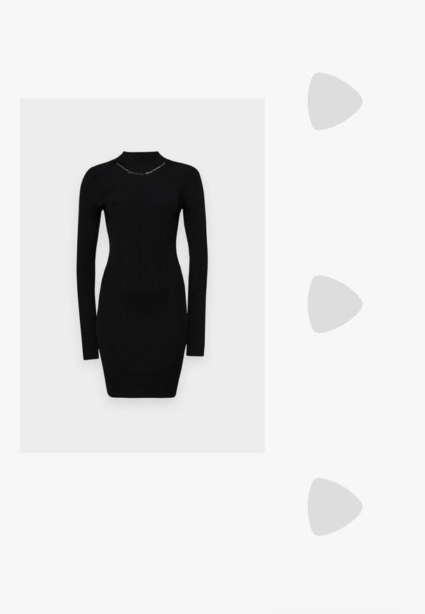 Abito lungo a maniche lunghe nero a coste, con scollo alto, vestibilità aderente e dettagli argentati sul colletto. Design semplice e aderente.; Sneaker bianchi in pelle con suola spessa bianca, accento in suede nero sul tallone e logo impresso sul lato. Design con lacci e sei fori per i lacci.; Occhiali da sole oversize neri dalla forma geometrica, con lenti scure e un dettaglio grigio a contrasto sulla montatura. Logo sul braccio.; Orecchini in metallo argentato con forma a goccia liscia e finitura lucida. Incisioni sottili aggiungono dettagli. Design minimalista.