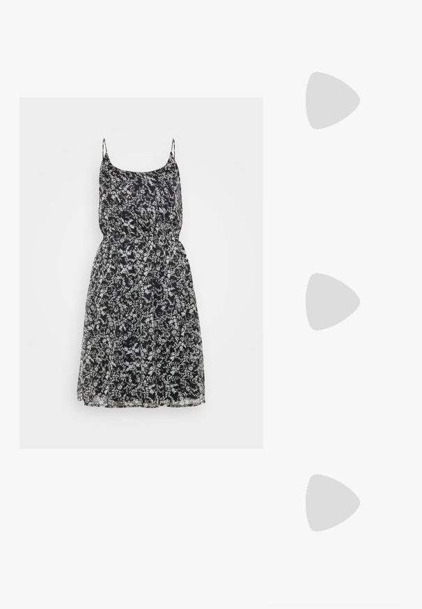 Vestido negro con flores de tirantes finos, que presenta un ajuste holgado, cintura fruncida y un delicado estampado floral en blanco y azul claro.; Sandalia plana beige con múltiples correas delgadas y hebilla ajustable. La suela es plana con un leve contraste oscuro en el borde.; Bolso de hombro de cuero negro con un diseño holgado, que presenta un asa anudada distintiva y un cierre con cremallera. Textura suave en toda la superficie.; Anillo de plata de doble banda con una superficie lisa y pulida. Presenta un diseño fluido y curvado con secciones superpuestas para un aspecto moderno.