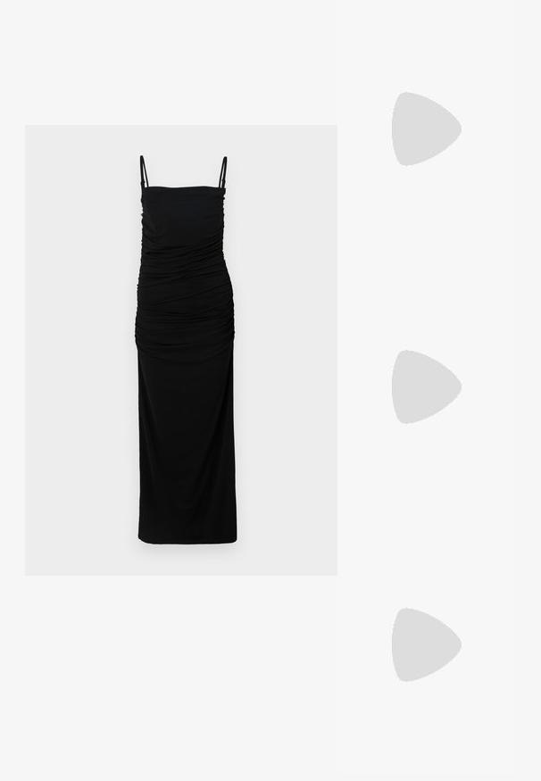 Rochie maxi neagră cu detalii plisate, bretele subțiri și o siluetă ajustată. Confecționată dintr-un material moale și neted, cu un ușor elastic pentru confort.; Sandale negre cu toc înalt au curele subțiri cu un design legat, un vârf pătrat neted și un toc stiletto elegant.; Geantă metalică gri deschis, cu un strap din lanț, decorată cu mici ținte circulare metalice și un logo de marcă triangular.; Cercei rotunzi din argint cu un finisaj neted și strălucitor. Design ușor, având o formă rotundă și închidere cu tijă.