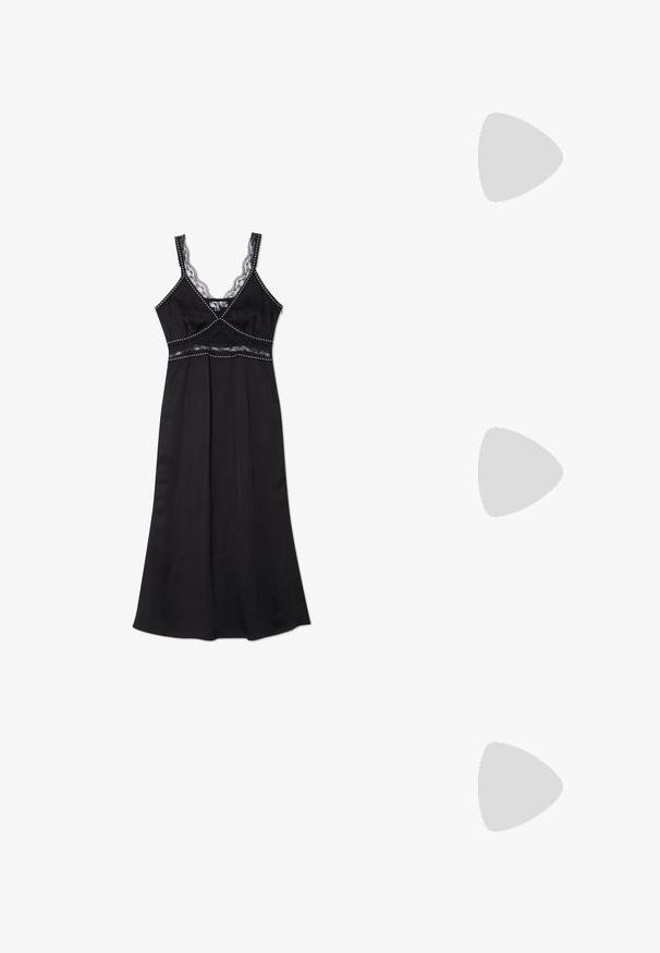Never Fully Dressed MIMI DRESS STUD TRIM - Koktel haljina / svečana haljina - black; Crne lakirane kožne sandale s otvorenom petom i špicastim vrhom, s geometrijskom blok petom. Imaju elegantan, minimalistički dizajn i glatku teksturu.; Crna kožna torba s lukovitim oblikom, odvojivim remenom i zlatnim detaljima. Torba ima preklop s kopčom.; Zlatne okrugle naušnice s glatkom, sjajnom završnom obradom. Imaju polukružni oblik i sigurni sistem kopčanja na post.