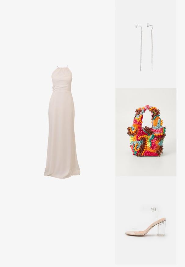 Lange halterjurk van zachte, crèmekleurige stof. Gladde textuur, aansluitend lijfje en vloeiende rok met een lichte sleep. Minimalistisch ontwerp.; Transparante sandaal met een heldere hak en een blokhak. Bevat een lichtbeige voetbed en een veilige enkelgesp. Modern, strak ontwerp.; Beaded handtas met levendige kleuren: roze, oranje, blauw en bruin. Getextureerd oppervlak met ronde kralen en organische vormen, stevige handvatten.; Zilveren dangle oorbellen met een dun, gaasachtig kettingontwerp en rechte staafaccenten, met vlindersluitingen voor een veilige sluiting.