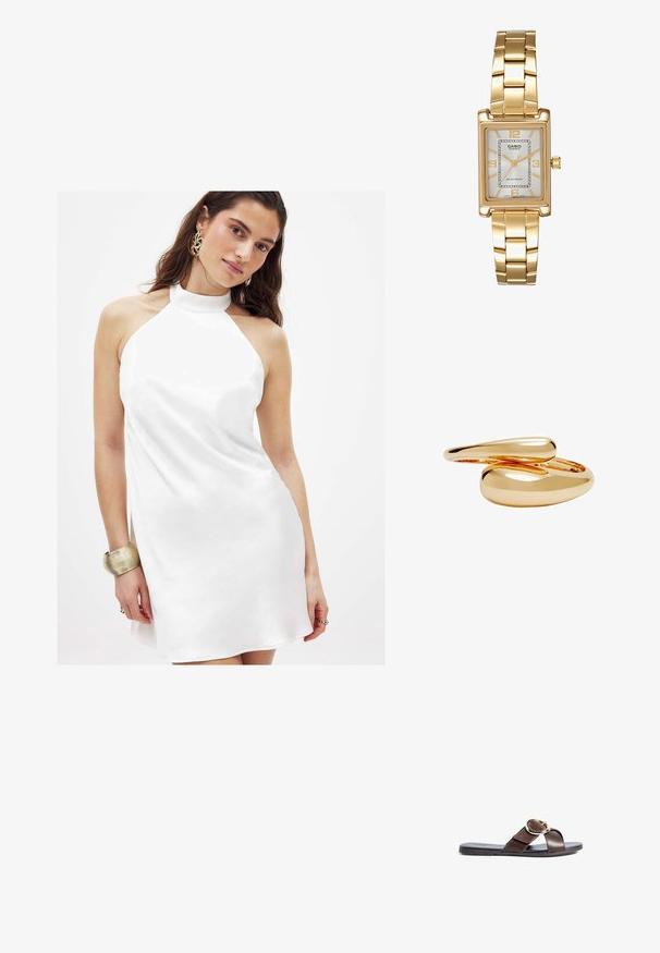 Vitt halterneck-klänning tillverkad av slätt tyg, med en något utsvängd silhuett och hög hals, accentuerad med ett metallarmband.; Bruna lädersandaler med korsade remmar, med en cirkulär guldspänne och en platt, svart gummisula.; Guldtonad rektangulär armbandsklocka med en vit urtavla, silvertonade timmarkörer och ett hållbart metallarmband. Vattentålig funktion ingår.; Guldtonade ringar med släta, rundade former som flätas samman. Högpolerad finish med en reflekterande yta som visar en sömlös design.