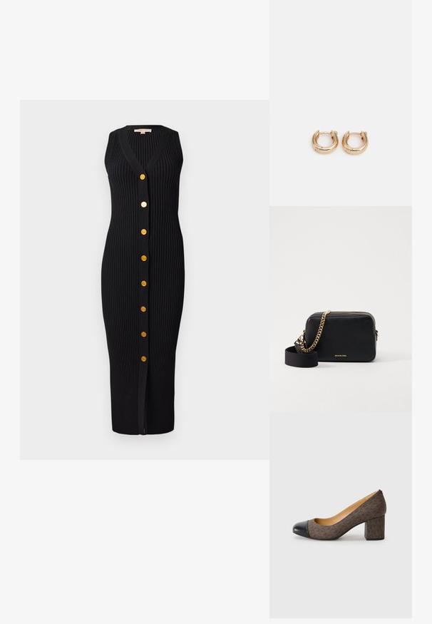 Sort ribbet strikket kjole med V-udskæring, ærmeløst design og guldtonede knapper foran, der har en tætsiddende silhuet.; Brun mønstret højhælet pumpe med en rund sort tåhætte og blokeret hæl, der har en glat læderlignende tekstur.; Sort læder crossbody taske med guldkæde detaljer, lynlåslukning og en aftagelig stofrem. Michael Kors logo på forsiden.; Guldøreringe med en poleret finish, der har et tykt, cirkulært design og en sikker lukkeanordning. Glat tekstur og skinnende udseende.