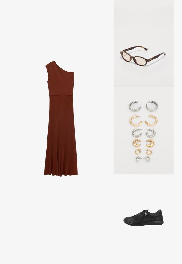 Asymmetrische bruine ribbedress met ontwerp voor één schouder; aansluitende bodice die uitloopt in een brede rok. Glad textuur over de gehele lengte.; Zwarte leren sneakers met een gestructureerd oppervlak, vetersluiting, zijrits en gepolsterde enkelondersteuning; voorzien van een flexibele rubberen zool.; Schildpadbril met een ronde vorm en lichte lenzen. Heeft stevige armen met kleine gouden accenten, gemaakt van plastic materiaal.; Set van acht metalen oorbellen in zilver- en gouddoor. Inclusief verschillende stijl van hoepels, texturen en afwerkingen, gerangschikt op grootte.