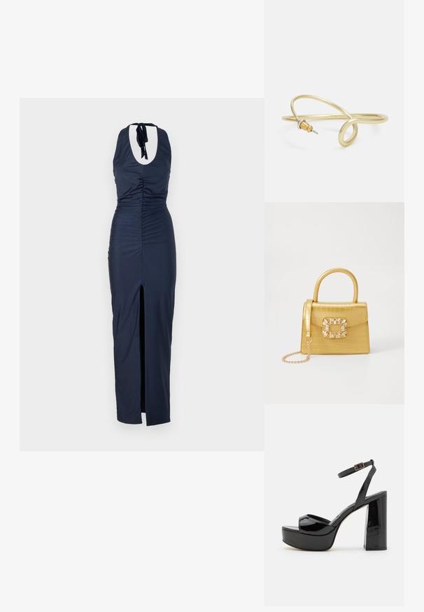 Mørkeblå halter neck-kjole med rynket tekstur, sideslitz og åpen ryggdetalj. Stoffet er glatt og tettsittende gjennom silhuetten.; Svarte lakkplatformsandaler med ankelstropp, med en chunky høy hæl og åpen tå-design. Glatt tekstur og blank overflate.; Gul faux-krokodille veske med en strukturert design, toppen håndtak, avtagbar kjede stropp, og dekorativ krystallbortsettelse på låsen.; Gullfarget metallarmbånd med flytende, buet design. Har en liten, markant, sølvfarget aksent i den ene enden.