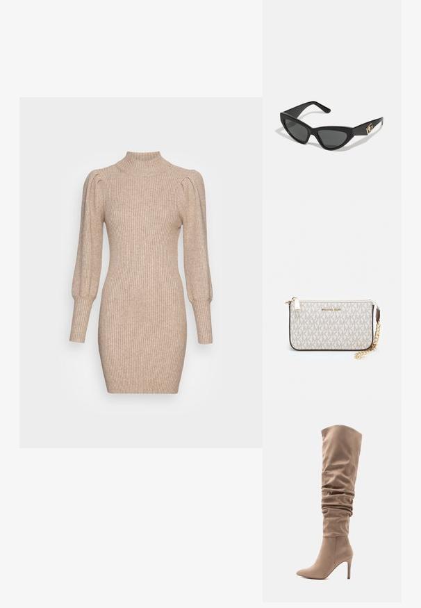 Pletené šaty v béžové barvě s žebrovanou texturou, vysokým límcem a nabíranými rukávy. Tvarující silueta s krátkou délkou.; Béžové kožené boty nad kolena s volným designem, špičatou špičkou a 10 cm jehlovým podpatkem. Hladká textura a minimalistický styl.; Sunglasses ve tvaru kočičích očí s matným černým plastovým rámem, tmavými skly a zlatým logem na stranu. Úhlový design a hladká textura.; Kabelka na zápěstí Michael Kors v béžové potažené plátno s opakujícím se vzorem loga MK, zlatými kovovými doplňky a odnímatelným řetízkovým popruhem.