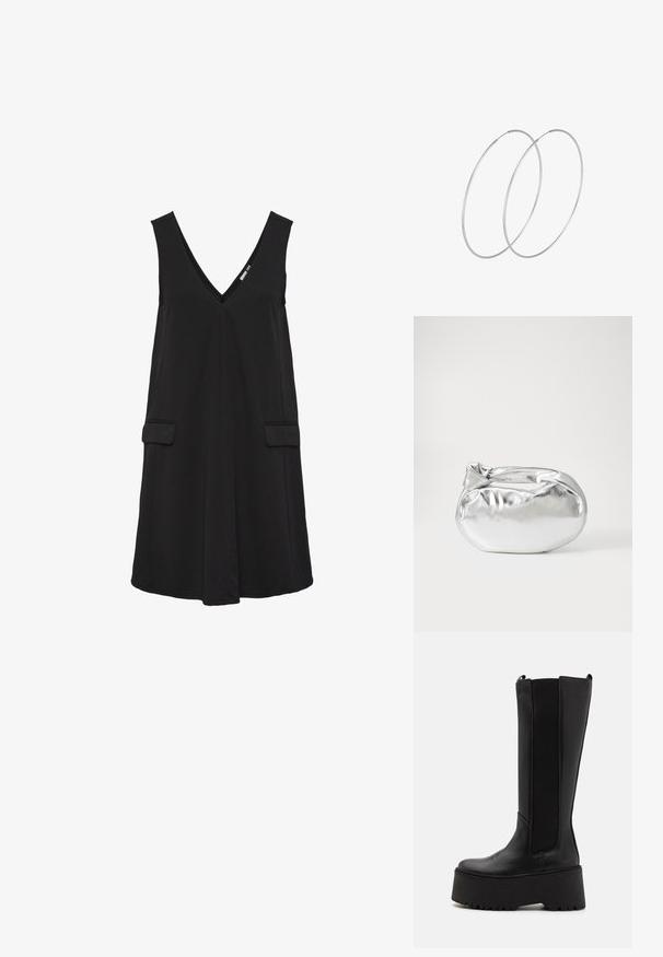 Vestido negro sin mangas con escote en V, bolsillos delanteros de solapa y silueta en A.; Bota negra hasta la rodilla con un cuerpo de cuero suave, paneles laterales elásticos y una suela de plataforma gruesa con un fondo texturizado.; Bolsa de pouch metálica plateada con una forma suave y redondeada y un cierre en la parte superior con un nudo. Hecha de un material de imitación de cuero suave.; Pendientes de aro plateados con un diseño minimalista. Forma circular, textura suave y perfil delgado. Livianos con un acabado pulido.