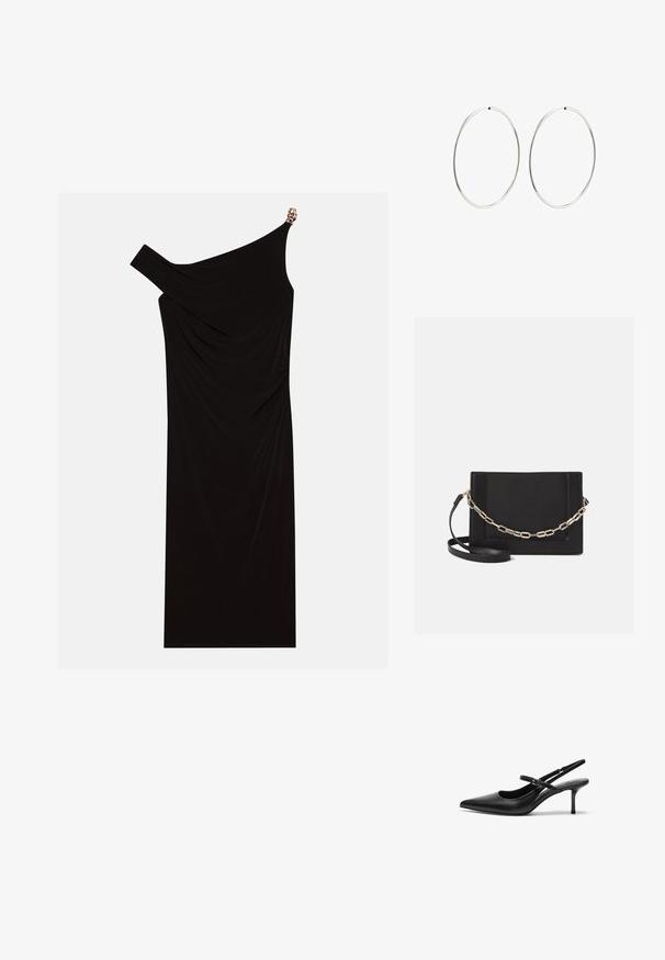 Čierne šaty s jedným ramienkom vyrobené z drapériového materiálu, s zlatým akcentom na ramene, hladkou textúrou a dĺžkou po kolená.; Čierne kožené sandále na podpätku s ostrou špičkou, štíhlym nastaviteľným popruhom a približne 5 cm vysokým stiletto podpätkom, hladká textura.; Čierna kožená crossbody taška s hladkou textúrou, obdĺžnikovým tvarom a kovovým reťazovým detailom na prednej strane. Súčasťou je nastaviteľný popruh.; Strieborné kruhové náušnice s hladkým, okrúhlym dizajnom a lesklým povrchom. Sú tenké a ľahké, s jednoduchým uzáverom.