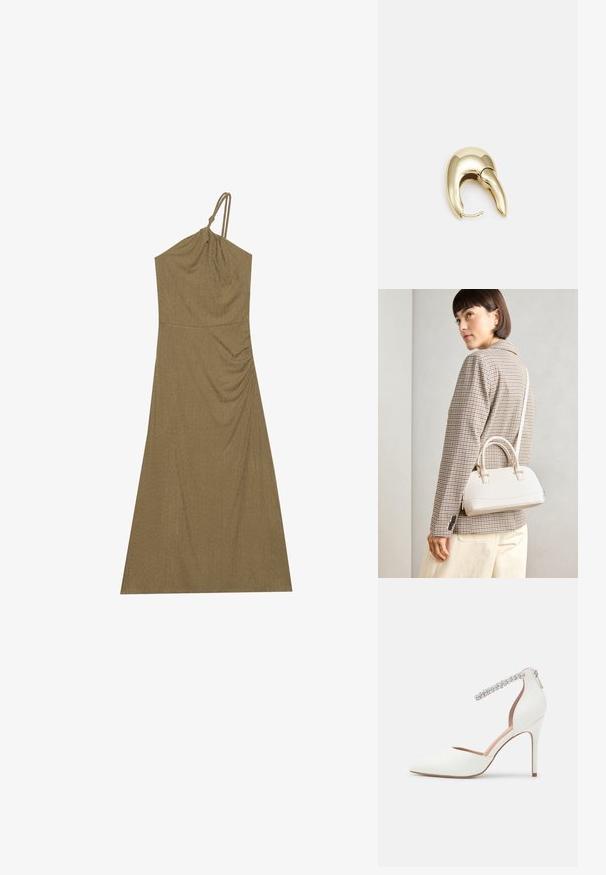 Olīvu zaļš, bez piedurknēm tērps ar drapētu audumu un saišu plecu siksnu. Gluda, teksturēta materiāla ar pieguļošu virsbūvi un plūstošu svārku.; Balti augstpapēžu kurpes ar norādītas pirksta dizainu, izgatavotas no ādas, ar regulējamu potītes siksniņu, kas rotāta ar rhinestones, un šauru stiletto papēdi.; Balta strukturēta roku soma ar īsām rokturiem un plecu siksnu, ar zelta aparatūras akcentiem un strukturētu materiālu, izstādīta uz pelēka fona.; Zeltīti metāla auskari ar gludu, izliekta dizaina. Ar atšķirīgu smailu formu, pulētu virsmu un eņģu aizdari.