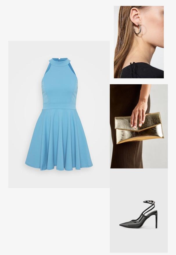 Világoskék, ujjatlan ruha magas nyakkivágással, testhez simuló felső résszel és bővülő alsó résszel. Sima anyagból készült, redőzött mintával.; Fekete magas sarkú tűsarkú cipő, hegyes orral, hálós és lakkbőr kombinációval, bokapántos csattal, elegáns sziluettel.; Arany fémes clutch táska sima textúrával, háromszög alakú csattal. A kéz, amely tartja, szépen manikűrözött körmökkel rendelkezik.; Ez egy ezüst fülbevaló, sima felülettel, amelyen apró arany díszítőelemek találhatók. Kerek formájú és a fülcimpán viselik.