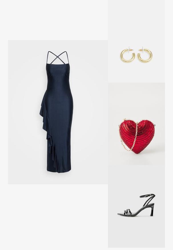 Námořnické saténové šaty s tenkými kříženými ramínky, asymetrickým volánem po straně, přiléhavým siluetou a délkou po kolena.; Replay ANAIS - Sandály na vysokém podpatku - black; Červená kabelka ve tvaru srdce s mozaikovým designem, která má kovově zlatý řetízek a uzávěr na vrchu. Lesklá textura.; Zlaté kruhové náušnice s hladkým, lesklým povrchem. Kruhový design s malým kolíčkem a průhledným záznamem pro bezpečné nošení.