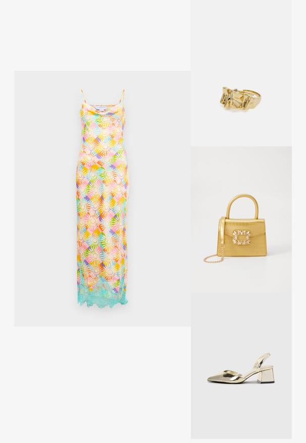 Długa sukienka bez rękawów z multikolorowym kwiatowym geometrycznym wzorem oraz jasnoniebieską koronką wzdłuż dołu na białym tle.; Złote, metaliczne szpilki z boku z wydłużonym noskiem i grubym obcasem. Gładka faktura, minimalistyczny design i wąski pasek.; Żółta torebka z faux-krokodylka o wyrafinowanej konstrukcji, z górnym uchwytem, odpinanym łańcuszkiem oraz dekoracyjnym kryształowym zdobieniem na zapięciu.; Złoty pierścionek o teksturowanym, falistym wzorze z trzema wyraźnymi szczytami. Gładka, błyszcząca powierzchnia z otwartą obrączką dla regulowanego dopasowania.
