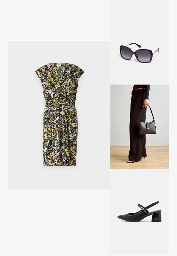 Květinové šaty s černým pozadím, zdobené žlutými a světlemodrými vzory, krátkými rukávy a elastickým pasem pro zvýraznění postavy.; Černé lakované lodičky s otevřenou patou, špičatou špičkou, zaobleným střihem a blokovým podpatkem. Zdobené akcentem v zlatém tónu.; Černé oversized sluneční brýle se gradientními skly, silnými rámy a zlatými řetízkovými detaily na nožičkách.; Černá kabelka se strukturovaným tvarem, hladkým povrchem a kovovým uzávěrem. Kombinována s širokými černými kalhotami a sandály s otevřenou špičkou na dřevěné podlaze.