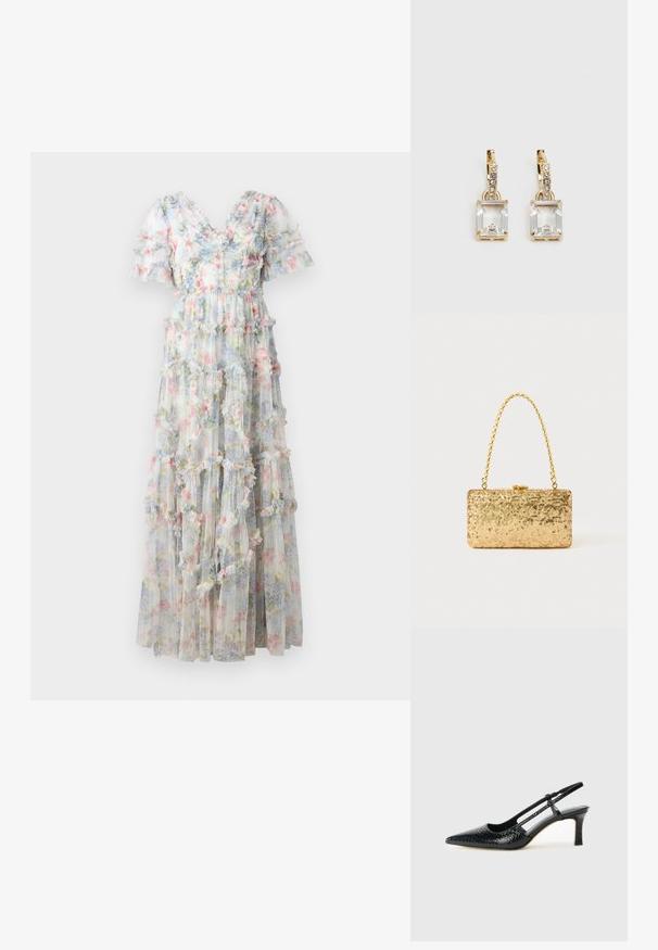 Maksi haljina od prozirnog materijala s cvjetnim uzorkom u pastelnim bojama. Ima višeslojne volane i kratke napuhane rukave, s V-izrezom.; Crne lakirane slingback pete s oštrim vrhom, s teksturiranim uzorkom zmijske kože, podesivom remenom i kratkom, teksturiranom blok-petom.; Zlatna šljokasta torbica u pravokutnom obliku, s uvrnutom lancem kao drškom i metalnim kopčanjem, koja odražava svjetlost s teksturiranim završetkom.; Zlatne naušnice s pravokutnim, prozirnim kristalom koji visi ispod niza malih, okruglih prozirnih akcenata. Elegantni, moderni dizajn.
