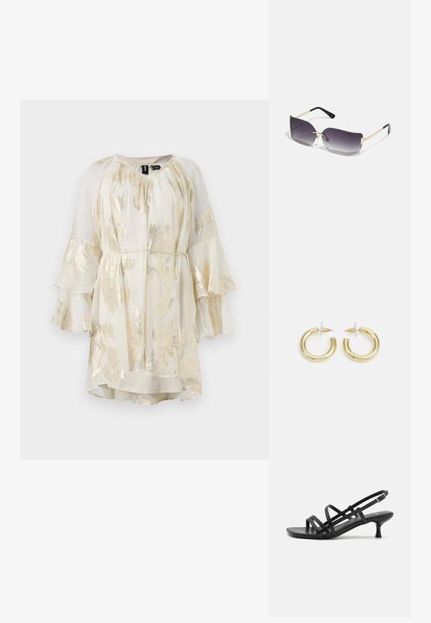 Lehký krémový šaty se zlatým květinovým vzorem, rozšířenými rukávy a nařaseným výstřihem. Má šňůrku v pase pro nastavitelný střih.; Černé sandály na podpatku s několika křížovými pásky. Hladký materiál, špičatá špička a úzký podpatek. Nastavitelný pásek kolem kotníku s přezkou.; Sluneční brýle s šedým gradientním sklem, zlatým kovovým rámem a černými plastovými akcenty. Unikátní čočky ve tvaru motýla s tenkými nožičkami.; Zlaté kruhové náušnice s hladkým, lesklým povrchem. Kruhový design s malým kolíčkem a průhledným záznamem pro bezpečné nošení.