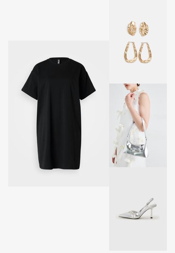 T-shirt oversized preto feito de algodão suave, com decote redondo e mangas curtas. Design simples sem padrões ou detalhes.; Sapato de salto alto slingback prateado com bico fino, acabamento metálico, duas correias decorativas e um salto esbelto com ponta preta.; Bolsa metálica prateada com uma forma estruturada, apresentando uma alça superior e um detalhe de laço na frente. Textura suave, acabamento reflexivo.; Brincos em tom de ouro com formas onduladas e texturizadas. Inclui studs escultóricos com presilha e um design de argola aberta com um acabamento martelado.