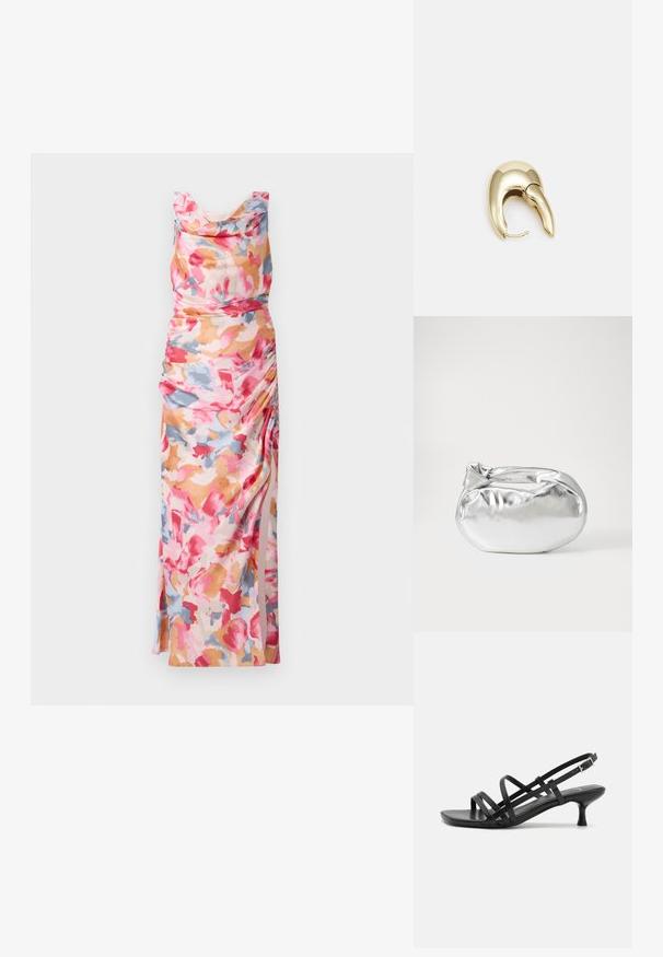 Rózsaszín, narancssárga és kék árnyalatú virágmintás ruha, drapált nyakkivágással és oldalsó ráncolással, könnyű anyagból készült.; Fekete magassarkú szandálok több keresztben átkötött pánttal. Simább anyag, hegyes orr és keskeny sarok. Állítható bokapánt kapcsos rögzítéssel.; Ezüst fémes anyagú tasak táska, puha, lekerekített formával és csomós záródással a tetején. Simító műbőrből készült.; Aranyszínű fém fülbevaló, elegáns, ívelt formával. Különleges hegyes alak, fényes felszín és zsanéros záródás jellemzi.
