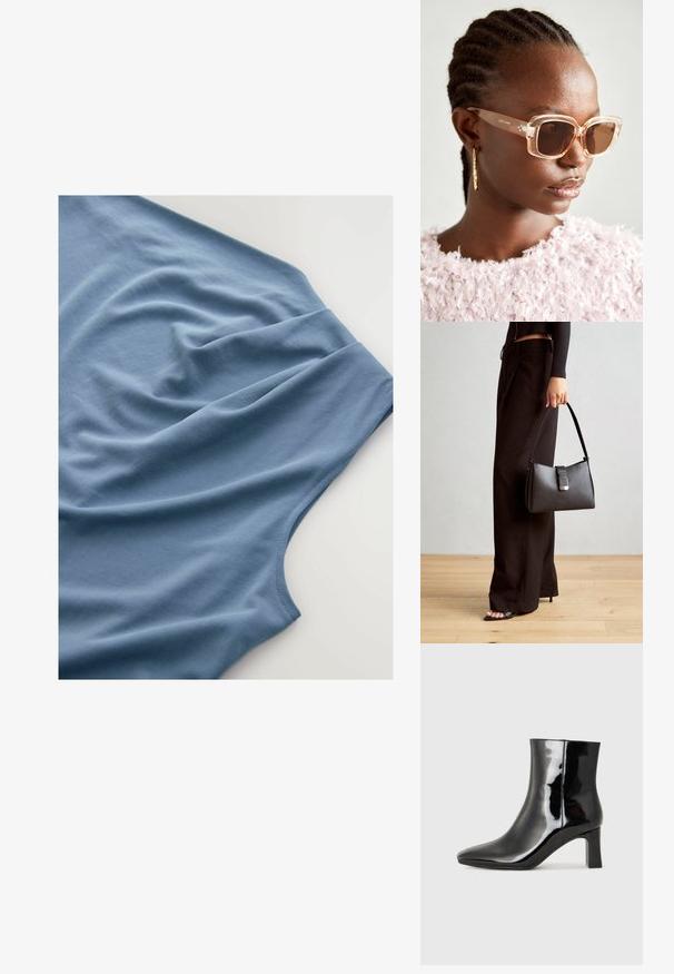 Mėlyna marškinėliai rodomi iš viršaus, pasižymintys minkšta medžiaga su lygiu tekstūru, krintančiomis raukšlėmis ir apvaliu iškirpimu.; Juodos lakuotos odinės aulinukės su smailiu pirštu ir vidutinio aukščio blokuotu kulnu. Lygus paviršius ir minimalistinis dizainas.; Šviesiai rudos oversized saulės akiniai su skaidriais rėmeliais ir rudais tonuotais objektyvais, turintys subtilių gėlių akcentų ir drąsų, geometrinį dizainą.; Juodas rankinė struktūrizuota forma, lygi tekstūra ir metalinis užsegimas. Suporuota su plačiomis juodomis kelnėmis ir atvirais bateliais ant medinių grindų.