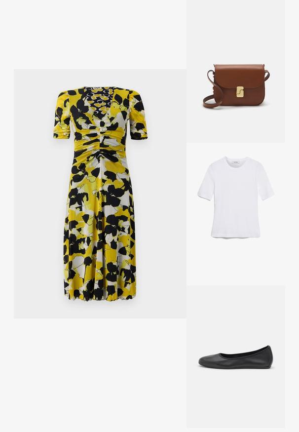 Gėlėmis dekoruota suknelė su geltona, juoda ir balta spalvų kombinacija, V formos iškirpte, trumpomis rankovėmis ir susiraukšlėjimu liemens srityje.; Balta trumpa rankovėmis marškinėliai, pagaminti iš pasiruošusio audinio. Apvali iškirptė, reguliari tinkamumas ir subtilūs siuvimo detalės. Be raštų ar grafikos.; Juodai odiniai baletai su apvaliu pirštu, lygi texture, minimalus siuvimo detales ir lanksčiu padų dizainu.; Ruda odinė rankinė su uždaromu dangteliu, aukso spalvos detalėmis, petneša ir lygiu paviršiumi. Kompaktiška stačiakampio formos.