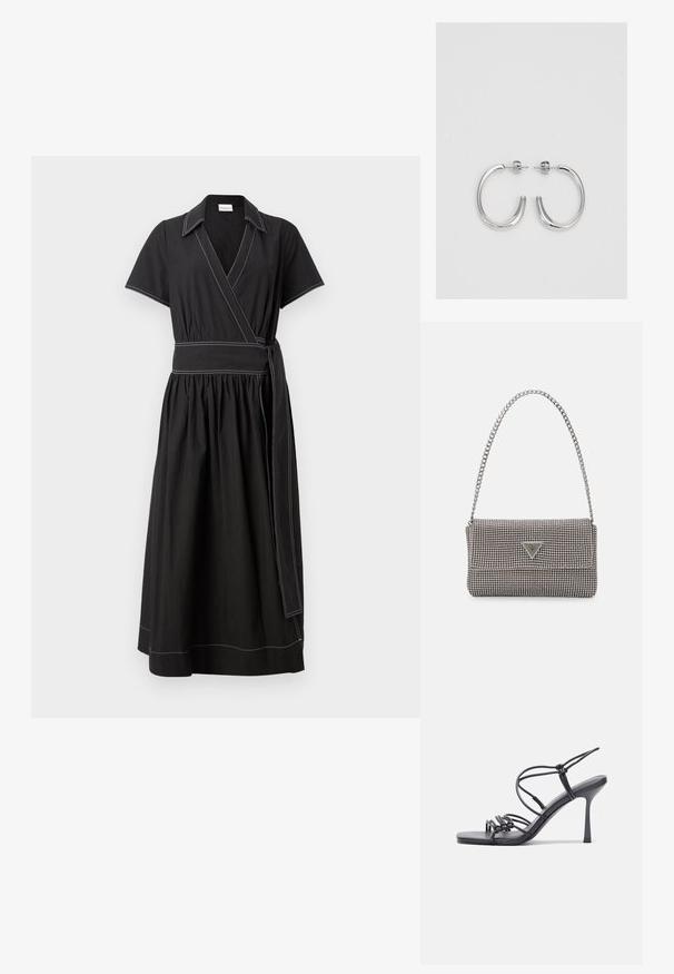 Fekete, rövidujjú, galléros ruha széles derékpánttal. Kontrasztos fehér varrásokkal és fodros szoknyával rendelkezik.; Fekete magas sarkú szandálok vékony pántokkal, csomózott mintával, sima négyzetes orral és karcsú stiletto sarkal rendelkeznek.; Világosszürke fémes kézitáska lánc pánttal, kis kör alakú fém kifinomult díszítéssel és háromszög alakú márkagéppel.; Ezüst karika fülbevalók sima, fényes felülettel. Lekerekített forma, könnyű kialakítással, tűs zárómechanizmussal.