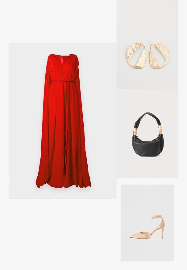 Raudona suknelė su V formos iškirpte, ilgomis plazdančiomis rankovėmis ir prisiūta liemenėle. Pagaminta iš lengvos medžiagos, turi užtrauktuką nugaroje.; Nuogos patentinės odos batai su smailiu kojų galiuku, kulkšnies dirželiu ir smailiu kulnu, pasižymintys lygiu paviršiumi ir minimalistiniu dizainu.; Juodas odinis rankinukas apvalios formos, minkštos tekstūros su susietu rankena ir auksinės spalvos detalėmis. Užtrauktuko uždarymas.; Nedidelis nereguliarus ovalo formos aukso tono metalinių auskarų pora su tekstūruota, šiek tiek kalta paviršiumi ant balto fono.