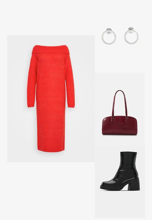 Rdeča pletena obleka z odprtimi rameni, dolgi rokavi, srednja dolžina, gladka tekstura, brez okraskov in rebrast ovratnik.; Črne gležnjarje z sijajno površino, kvadratnim nosom in debelim blokskim peto. Oblikovanje izstopa s brezšivno silhueto in minimalnim logotipiranjem.; Zign LEATHER - Torbica - dark red; Srebrni kovinski obročasti uhani z brušenjem, s krožno obliko in prozornim zatičem za varno nošenje.