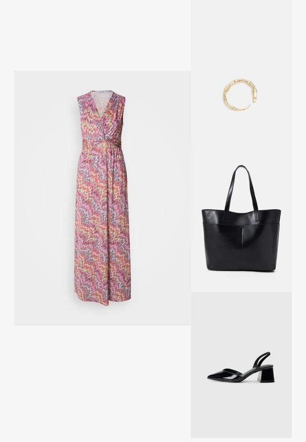 Maxikleid mit V-Ausschnitt und ärmellosem Design. Hergestellt aus leichtem Stoff mit einem bunten Zickzackmuster in Pink, Gelb und Blau.; Schwarze Lackleder-Slingback-High Heels mit spitzem Schuh und einem geometrischen Blockabsatz. Verfügt über ein schlankes, minimalistisches Design und eine glatte Textur.; Schwarze Leder-Shopper-Tasche mit zwei langen Griffen, einer glatten Textur und einer strukturierten Form. Verfügt über eine Vordertasche für zusätzlichen Stauraum.; Goldfarbener Ring mit einem organischen, gedrehten Design, glatter Oberfläche und sich verjüngenden Enden, was ein modernes, skulpturales Erscheinungsbild erzeugt.