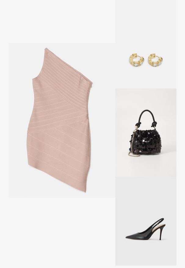 Hervé Léger ICON ASYMMETRICAL MINI DRESS - Koktélruha / Partiruha - bare; Fekete bőr, slingback stílusú, magassarkú cipő, hegyes orral, sima felülettel, és egy finom pánttal, amelyen fémből készült csat található.; Fekete flitteres mini kézitáska csomózott textúrájú pánttal és ezüst lánccal. Lekerekített forma, ráncolt tetejével és fényvisszaverő részletekkel.; Arany fülbevalók, texturált mintázattal, egy oldalán három átlátszó kristállyal, modern geometrikus esztétikával.