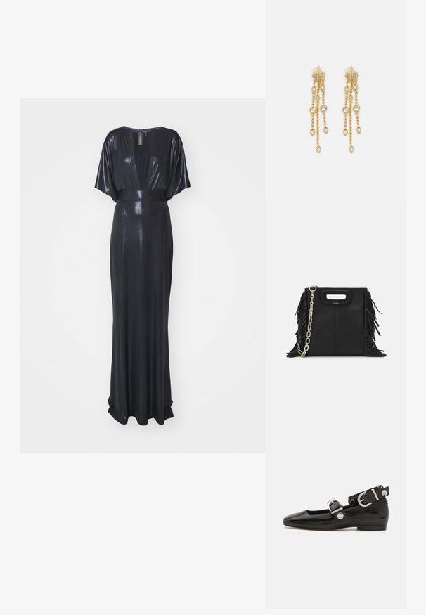 Norma Kamali OBIE GOWN - Rochie din jerseu - true navy; Pantofii plano din piele patent neagră, cu vârful pătrat, curea de gleznă cu accesorii din argint și talpă plată. Textură netedă cu un design minimalist.; Geantă de mână din piele neagră cu detalii din franjuri, curea de umăr din lanț auriu și un mâner cu tăietură. Prezintă plasarea logo-ului pe față.; Cercei aurii cu multiple lanțuri suspendate, având accente din rhinestone ovale clare și capete decorative cu tighel.