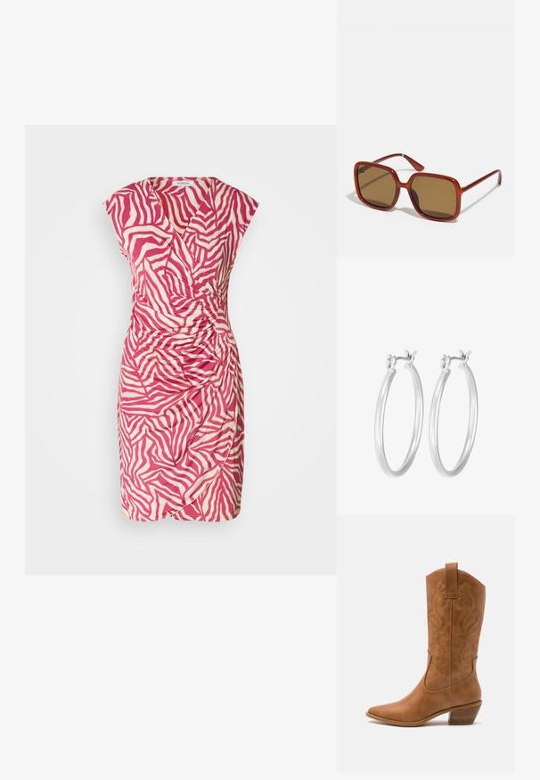 Ružasto-kremasti zebra print oblekica s ovitkom, kratkimi rokavi in gubanjem na strani. Izdelana iz lahkotnega blaga.; Rjavi usnjeni kauboj čevlji s koničastim nosom, vezenimi vijugastimi vzorci na zgornjem delu in zloženim kvadratnim peto. Imajo zanko za enostavno obuvanje.; Rde očala s kvadratnim okvirjem in rjavimi lečami. Debeli, sijoči okvirji ter tanki ročaji z manjšimi detajli na strani za vizualno zanimivost.; Srebrni obroči za ušesa z gladko, polirano površino. Okrogla oblika in varna zaponka s klikom. Lahka zasnova, primerna za vsakodnevno nošenje.