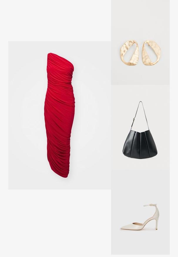 Punane, õlakateta, kehaüliku kleit, millel on kokku kogutud kangas, et luua volditud tekstuur, pikk pikkus ja šikk siluett.; Valgete nahast kõrge kontsaga kingad, terava varbaga, ankle strapiga ja kitsaste stiletto kontsadega. Sile tekstuur koos peene läikega.; Mustriline must-õlarihmaga must nahast kott, plekkide disainiga, sujuva tekstuuriga, ühe rihmaga ja peene kuldse metallist aktsendiga.; Eba paar eba ebaorditud ovaalkujulisi kuldehhe kaal setertu, kerge keersuju pinnaga valgel taustal.