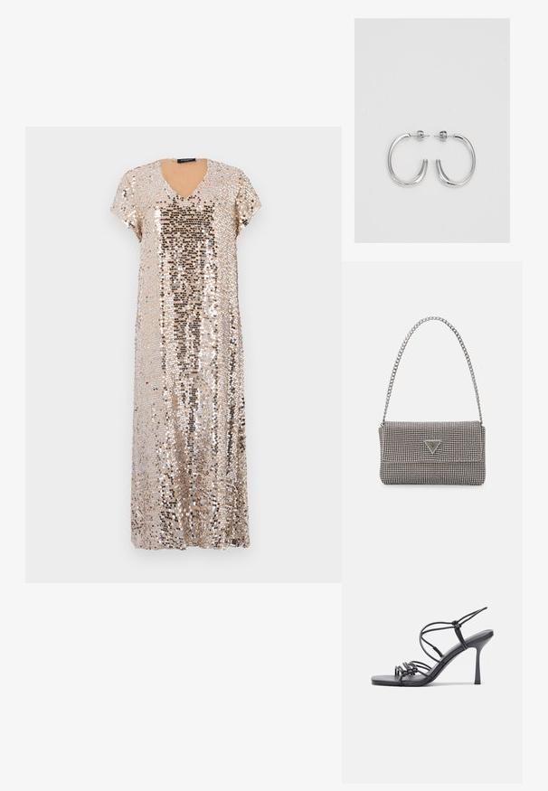 Rochie cu paiete aurii, cu decolteu în V și mâneci scurte. Prezintă un croi lejer și paiete strălucitoare de diverse dimensiuni pe întreaga suprafață.; Sandale negre cu toc înalt au curele subțiri cu un design legat, un vârf pătrat neted și un toc stiletto elegant.; Geantă metalică gri deschis, cu un strap din lanț, decorată cu mici ținte circulare metalice și un logo de marcă triangular.; Cercei rotunzi din argint cu un finisaj neted și strălucitor. Design ușor, având o formă rotundă și închidere cu tijă.